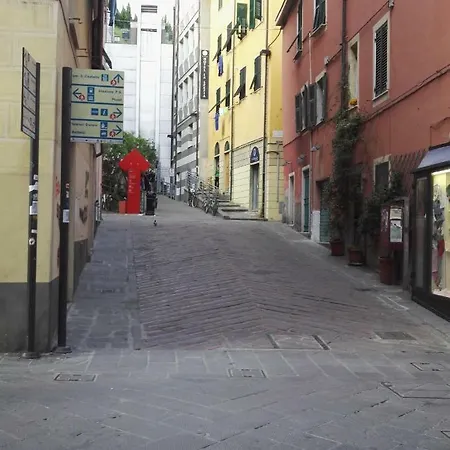 Appartement Menta & Rosmarino Guest House- Centro La Spezia