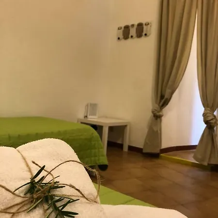 Menta & Rosmarino Guest House- Centro 公寓
